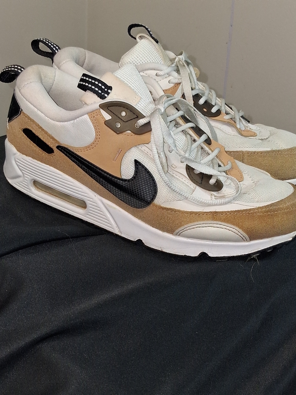 Nike Sneakers in White, Tan & Black